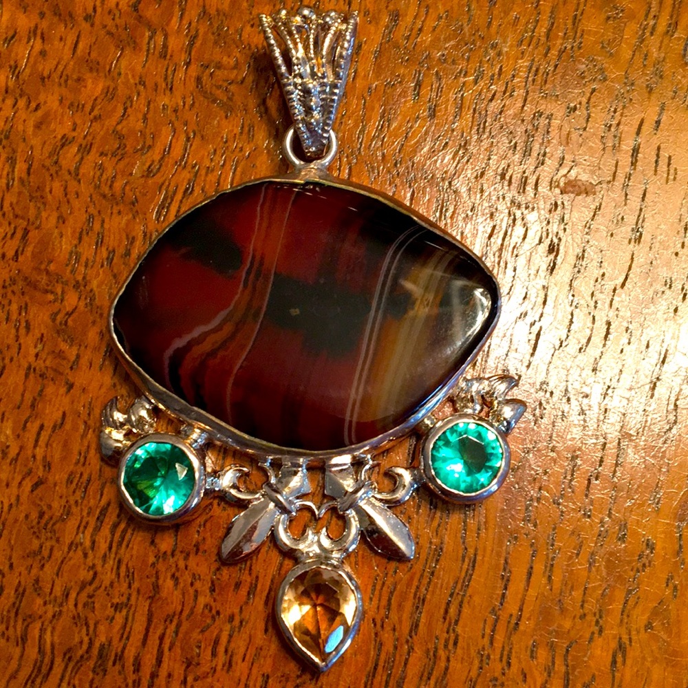 Pendant